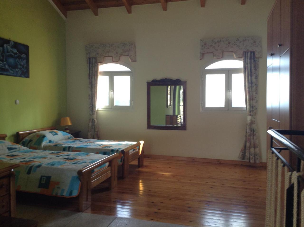 Apartamento Dogis Retreat Agia Efimia Exterior foto